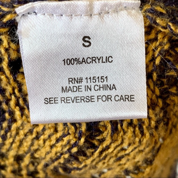 ROMEO & JULIET COUTURE Knir Sweater Dress—SZ. SM - Picture 10 of 13